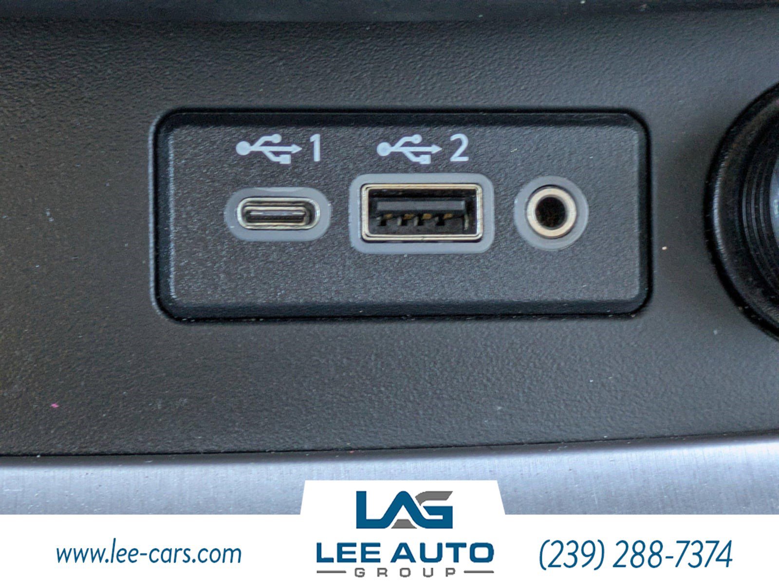 Used 2020 Nissan Murano SV image 28