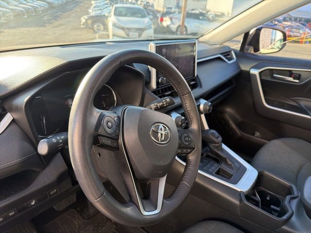 Used 2024 Toyota RAV4 XLE image 6
