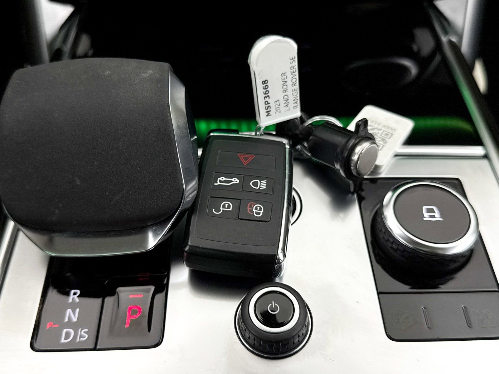 Used 2023 Land Rover Range Rover SE image 29