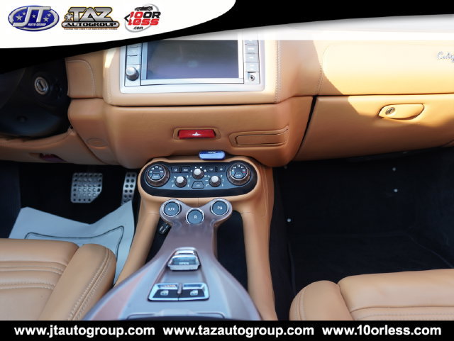 Used 2014 Ferrari California RWD image 28
