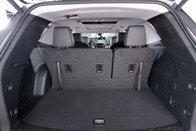 Used 2020 Chevrolet Traverse Premier w/ Redline Edition image 31