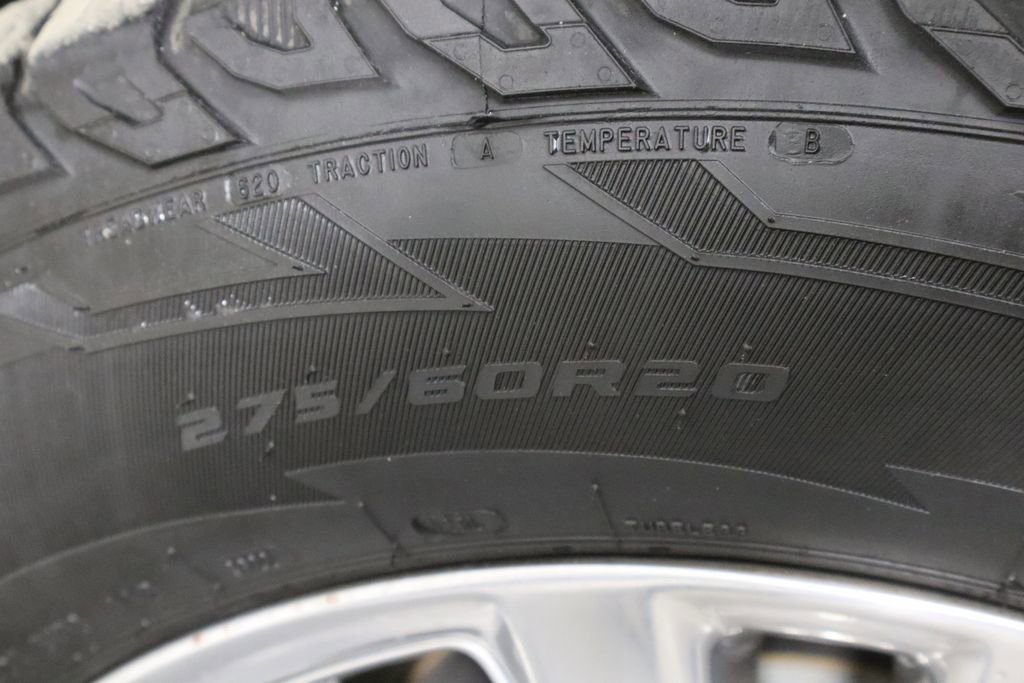 Used 2016 RAM 1500 Laramie Longhorn RWD image 39