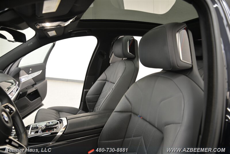 Used 2023 BMW 740i RWD image 18