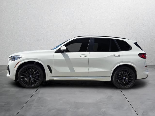 Used 2021 BMW X5 M50i w/ Executive Package AWD/4WD image 2