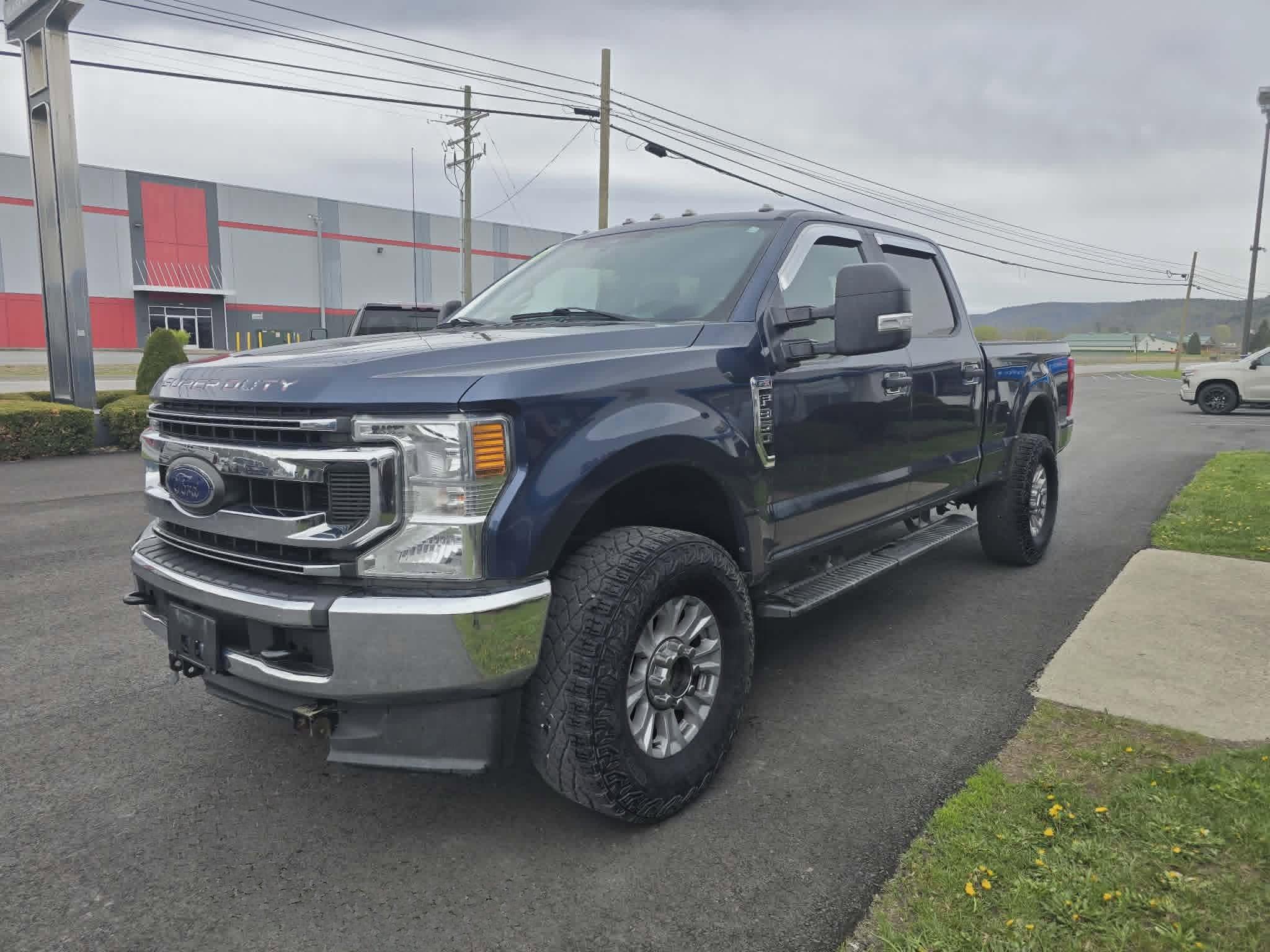 Used 2020 Ford F350 XL w/ STX Appearance Package AWD/4WD image 7