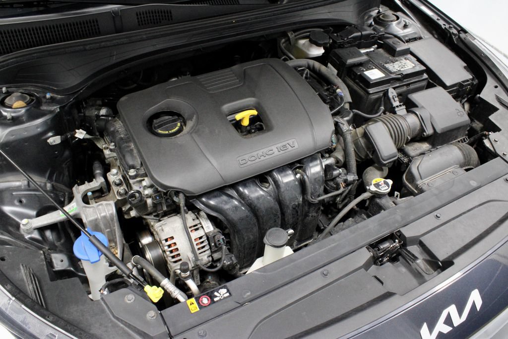 Used 2023 Kia Forte LXS FWD image 15