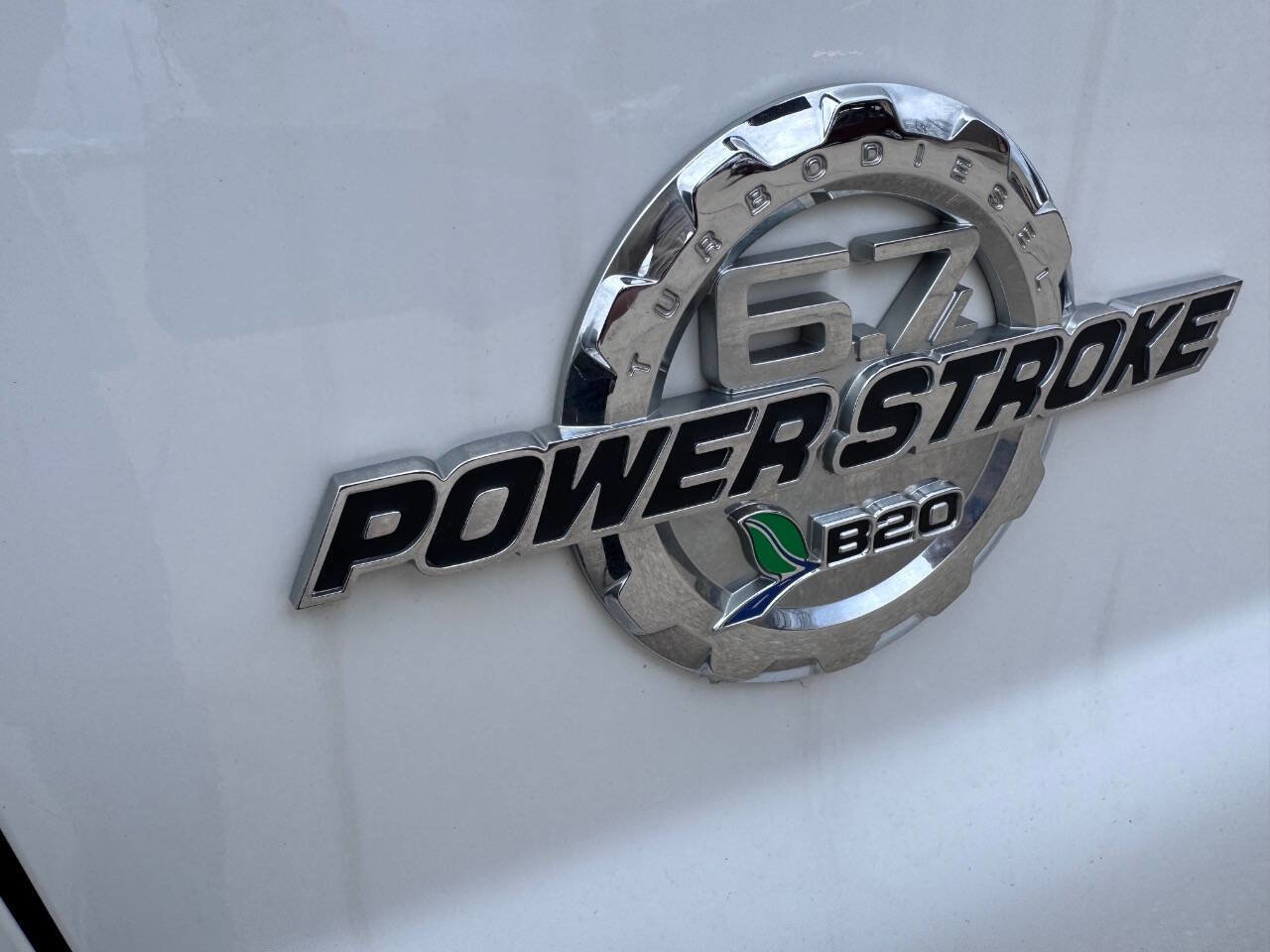 Used 2015 Ford F550 4x4 Regular Cab Super Duty image 7