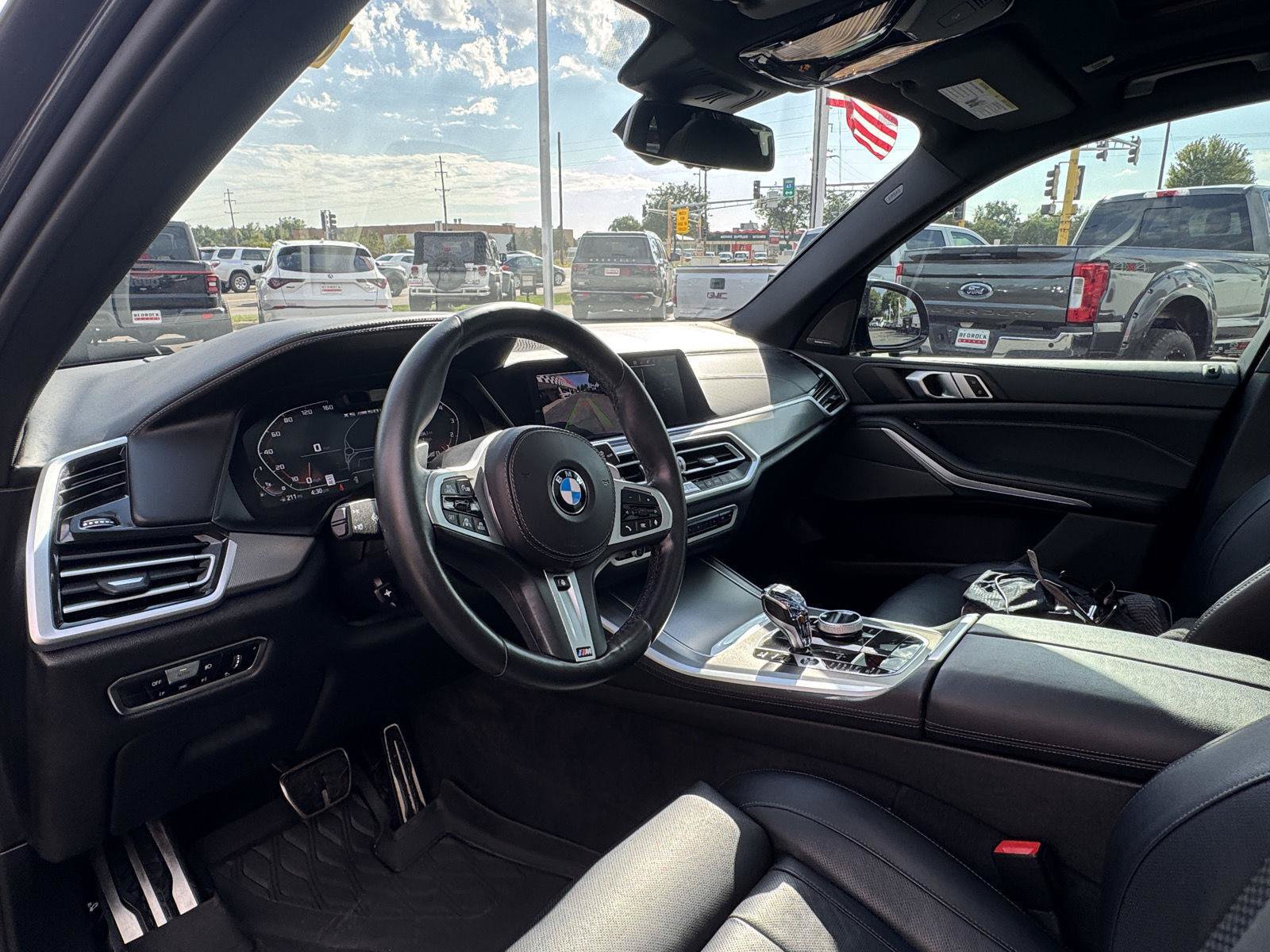 Used 2022 BMW X5 M50i w/ Executive Package AWD/4WD image 16