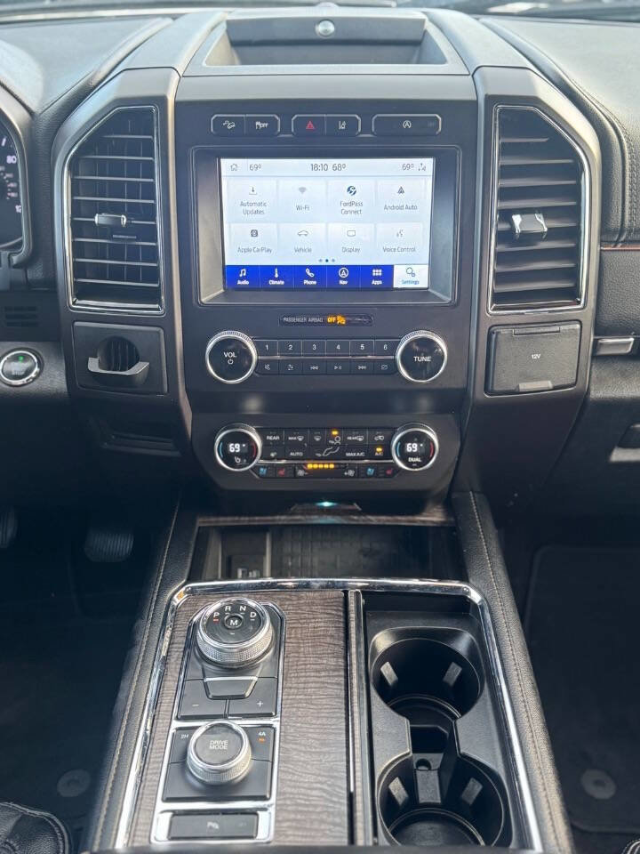 Used 2020 Ford Expedition Limited image 13