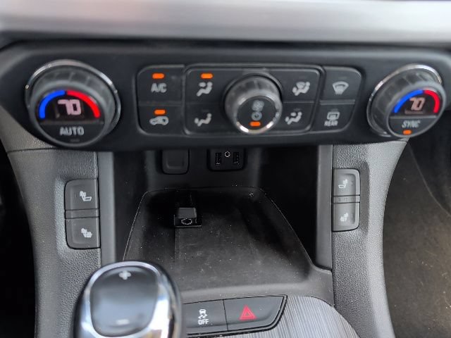 Used 2019 GMC Acadia SLT AWD/4WD image 25