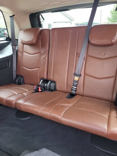 Used 2020 Cadillac Escalade Luxury AWD/4WD image 19