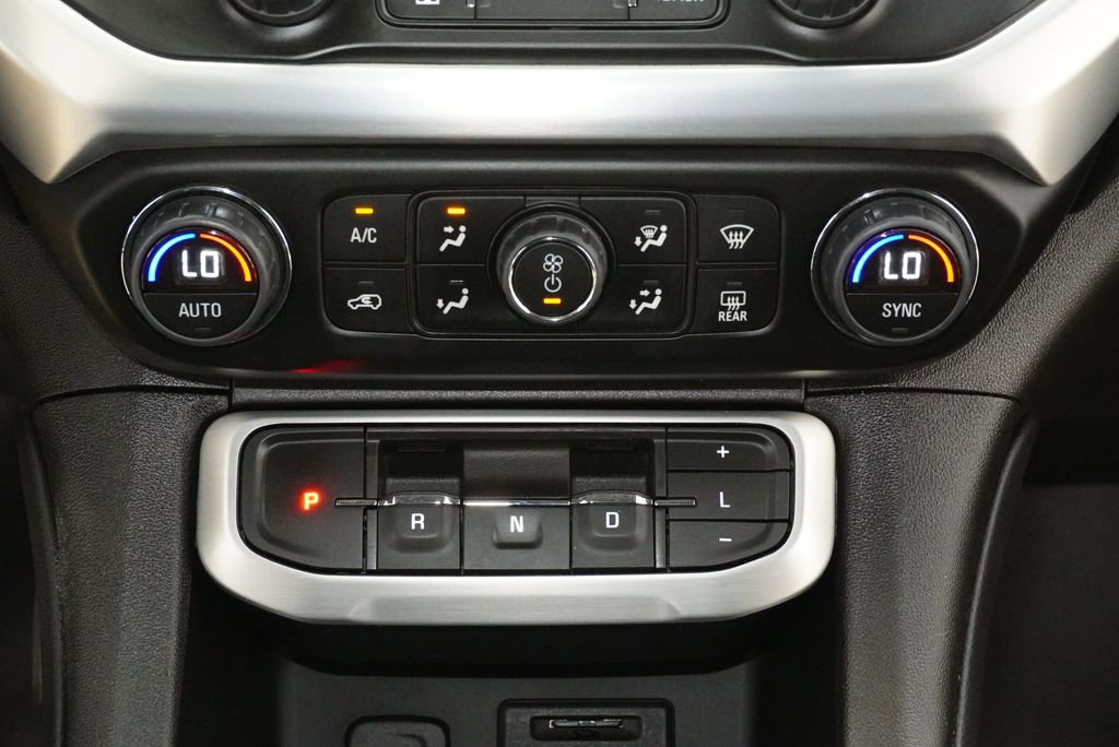 Used 2023 GMC Acadia SLT w/ Elevation Edition image 14