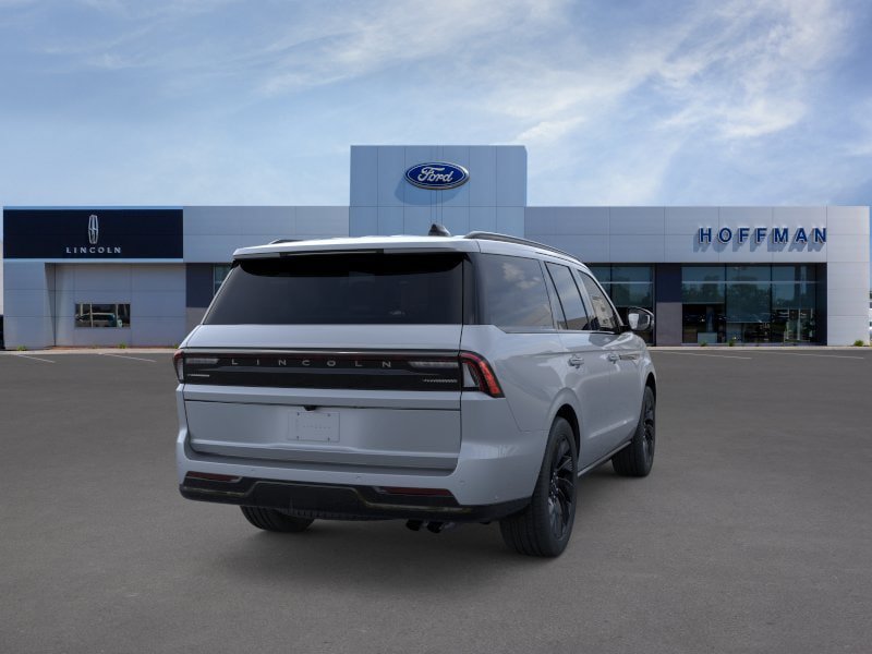 New 2026 Lincoln Navigator Reserve w/ Jet Appearance Package AWD/4WD image 28