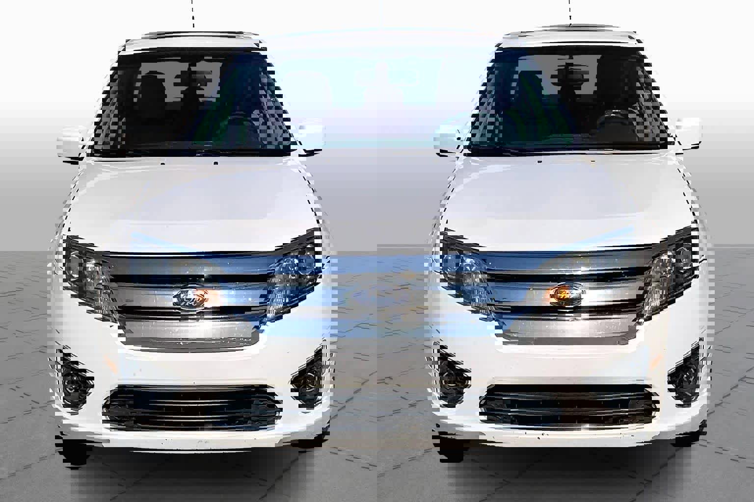 Used 2010 Ford Fusion Hybrid image 4