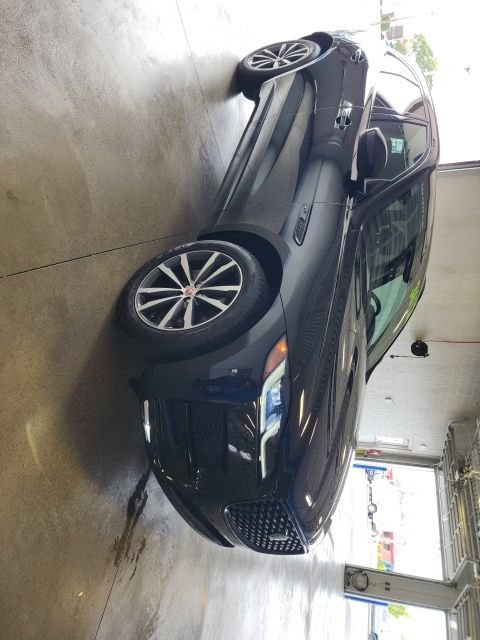 Used 2023 Jaguar F-PACE S AWD/4WD image 5