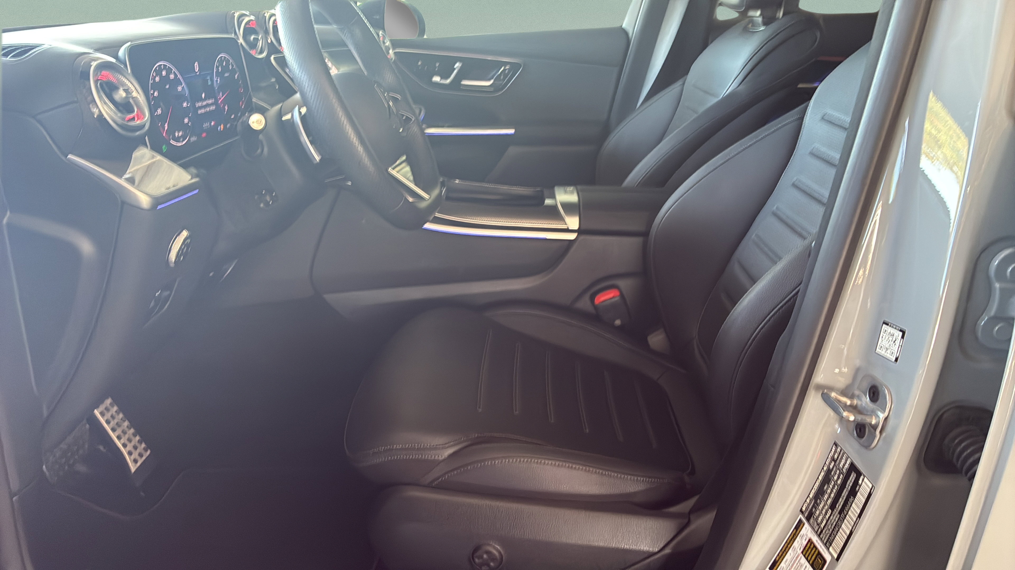 Used 2026 Mercedes-Benz GLC 300 image 37