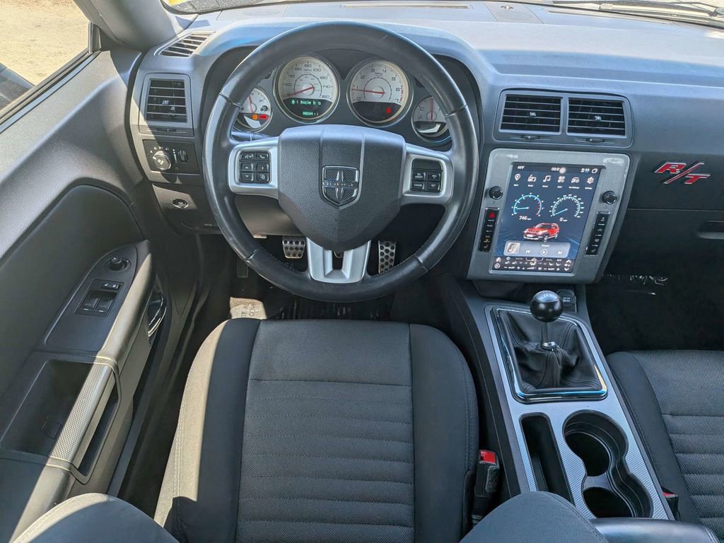 Used 2013 Dodge Challenger R/T RWD image 15