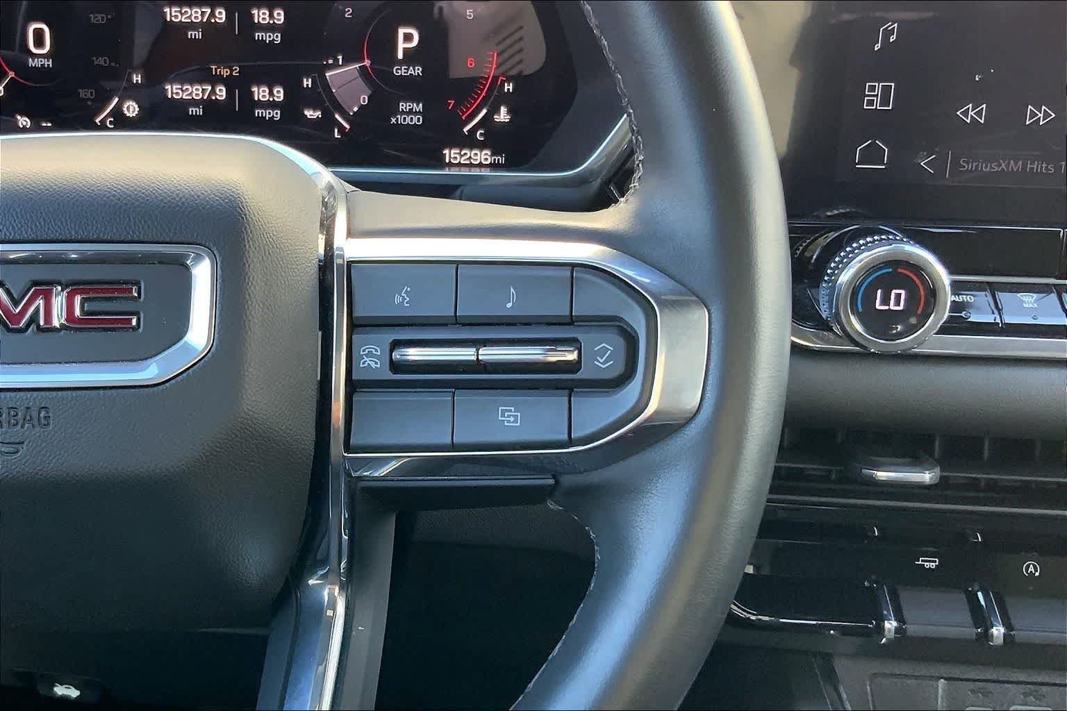 Used 2024 GMC Canyon Elevation w/ Convenience Package RWD image 25