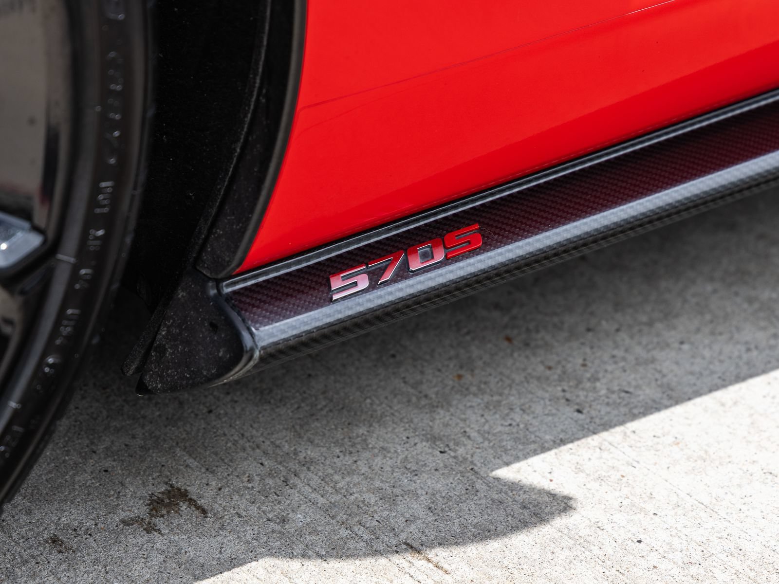 Used 2016 McLaren 570S Coupe RWD image 22
