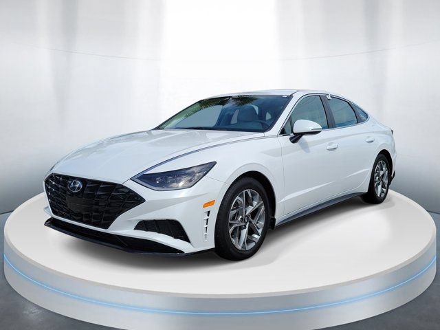 Certified 2023 Hyundai Sonata SEL FWD image 2