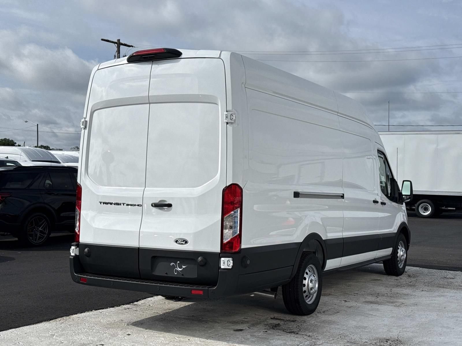 New 2026 Ford Transit 350 148 High Roof Extended RWD image 3