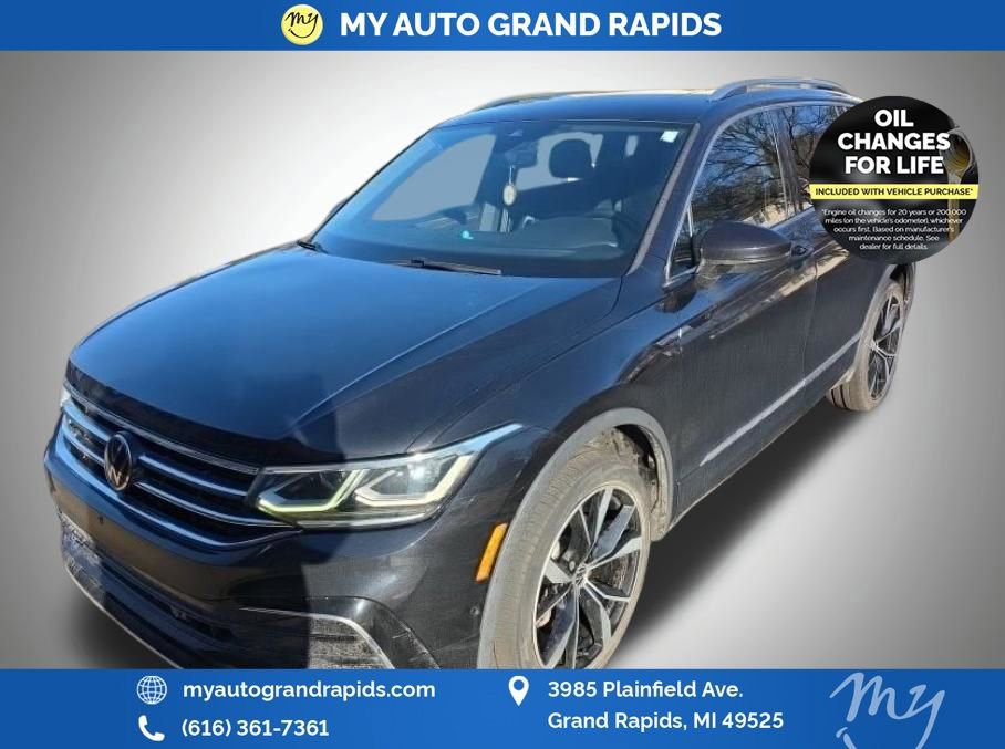 Used 2022 Volkswagen Tiguan SEL R-Line image 5
