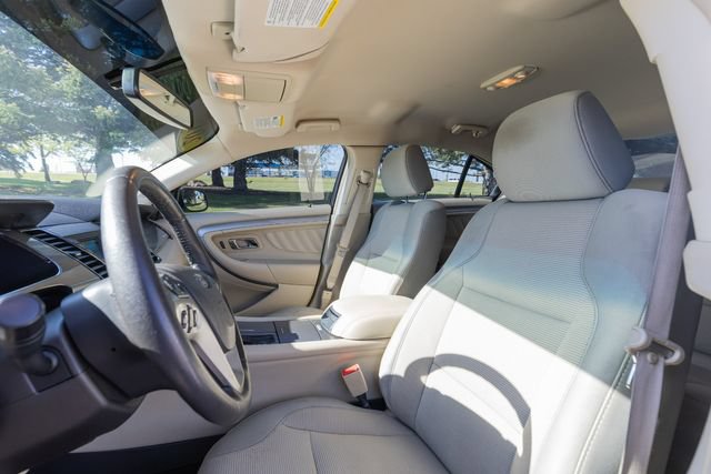 Used 2017 Ford Taurus SEL AWD/4WD image 11