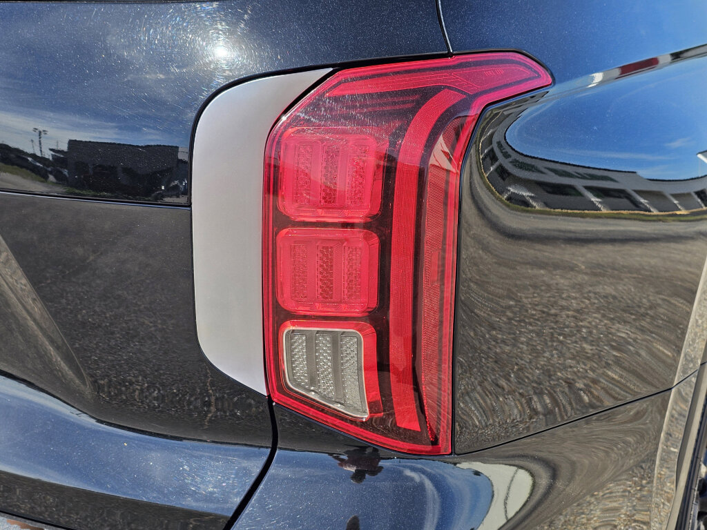 Used 2023 Hyundai Palisade XRT w/ Cargo Package FWD image 9