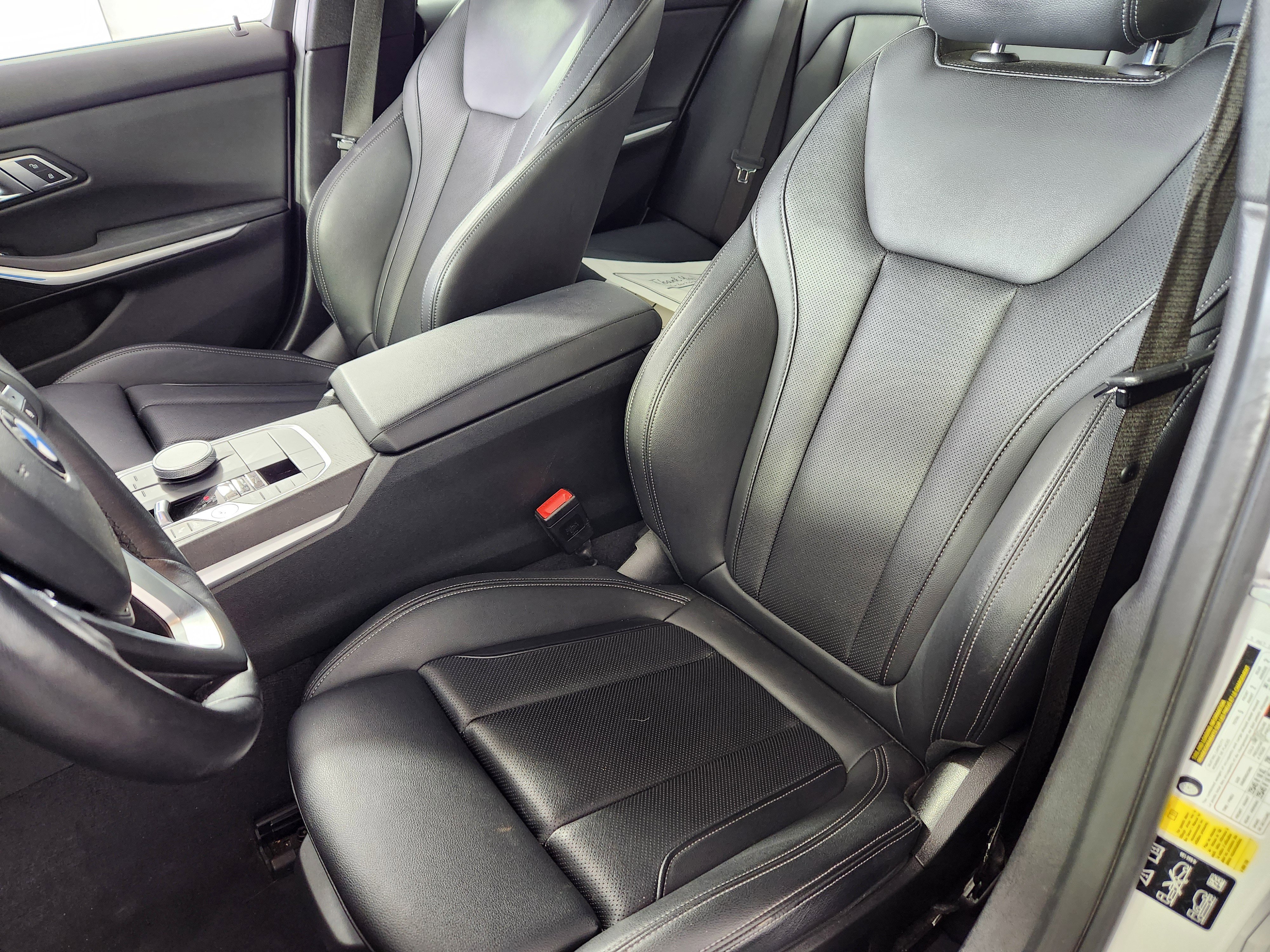 Used 2023 BMW 330i xDrive Sedan image 12