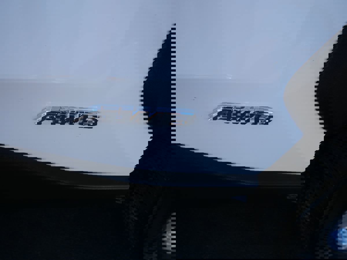 Used 2020 Toyota RAV4 LE image 35