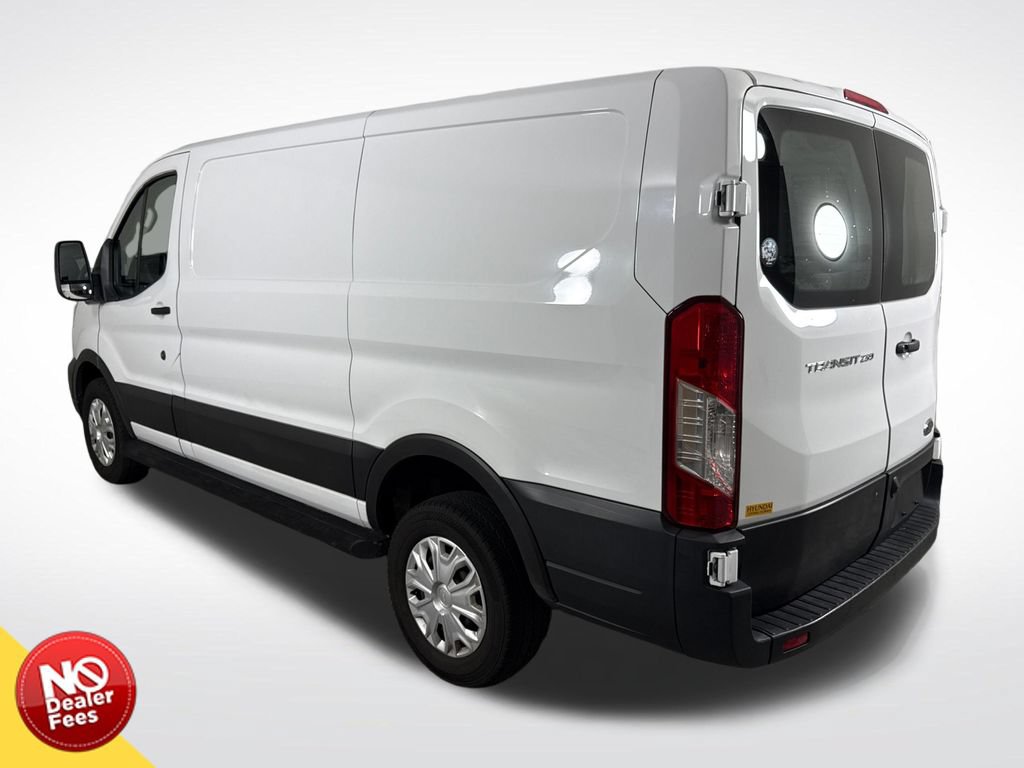Used 2024 Ford Transit 250 Low Roof w/ Exterior Upgrade Package RWD image 6
