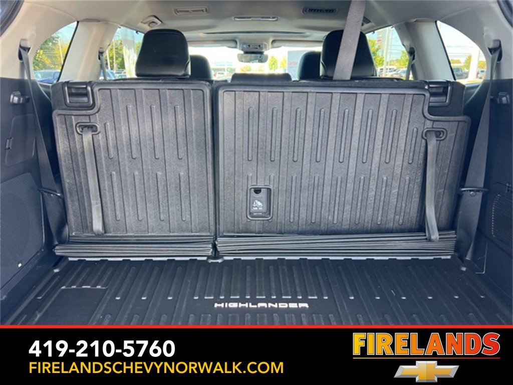 Used 2022 Toyota Highlander Limited image 43