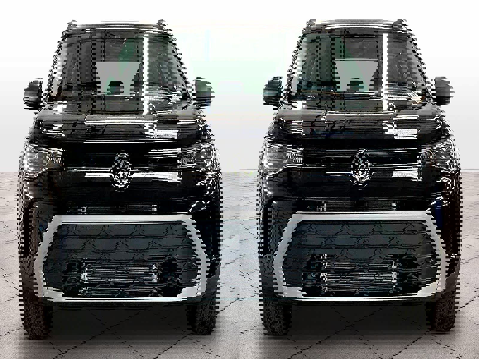 New 2026 Volkswagen Taos S image 5