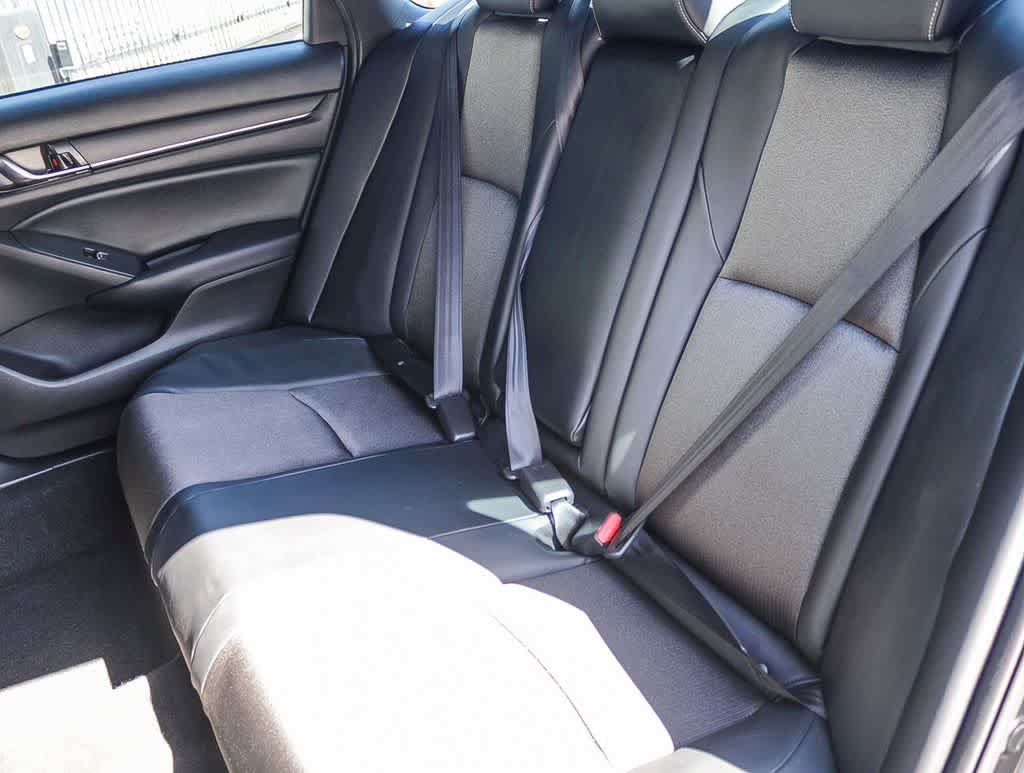 Certified 2018 Honda Accord Sport image 18