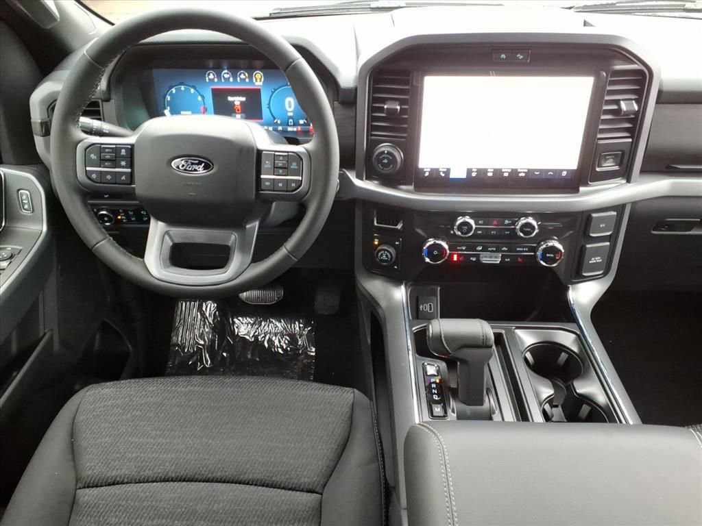 New 2026 Ford F150 XLT w/ Equipment Group 302A MID image 18