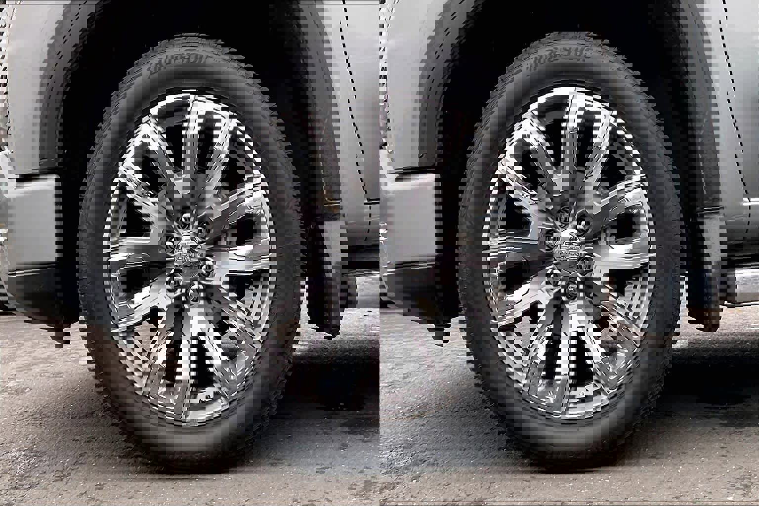 Used 2024 GMC Sierra 1500 Denali w/ Denali Reserve Package image 12