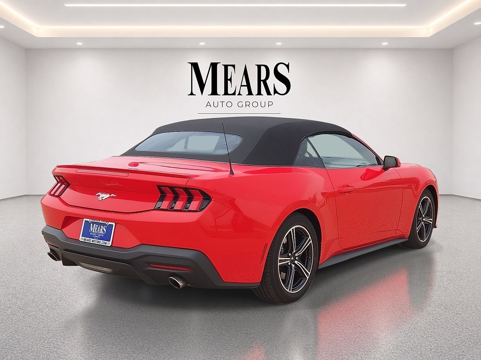 Used 2024 Ford Mustang Premium RWD image 5
