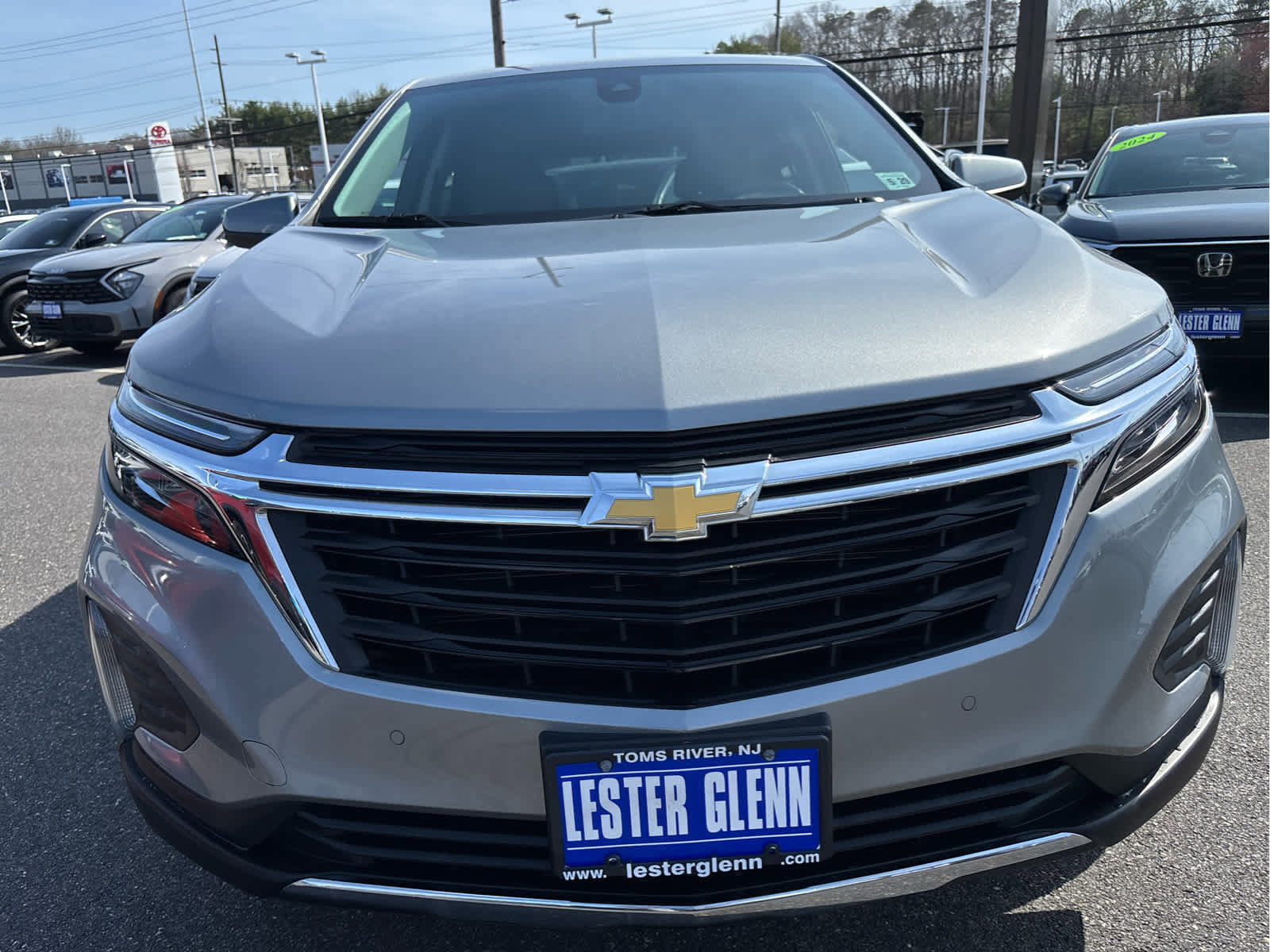 Certified 2024 Chevrolet Equinox LT w/ LPO, Floor Liner Package FWD image 5