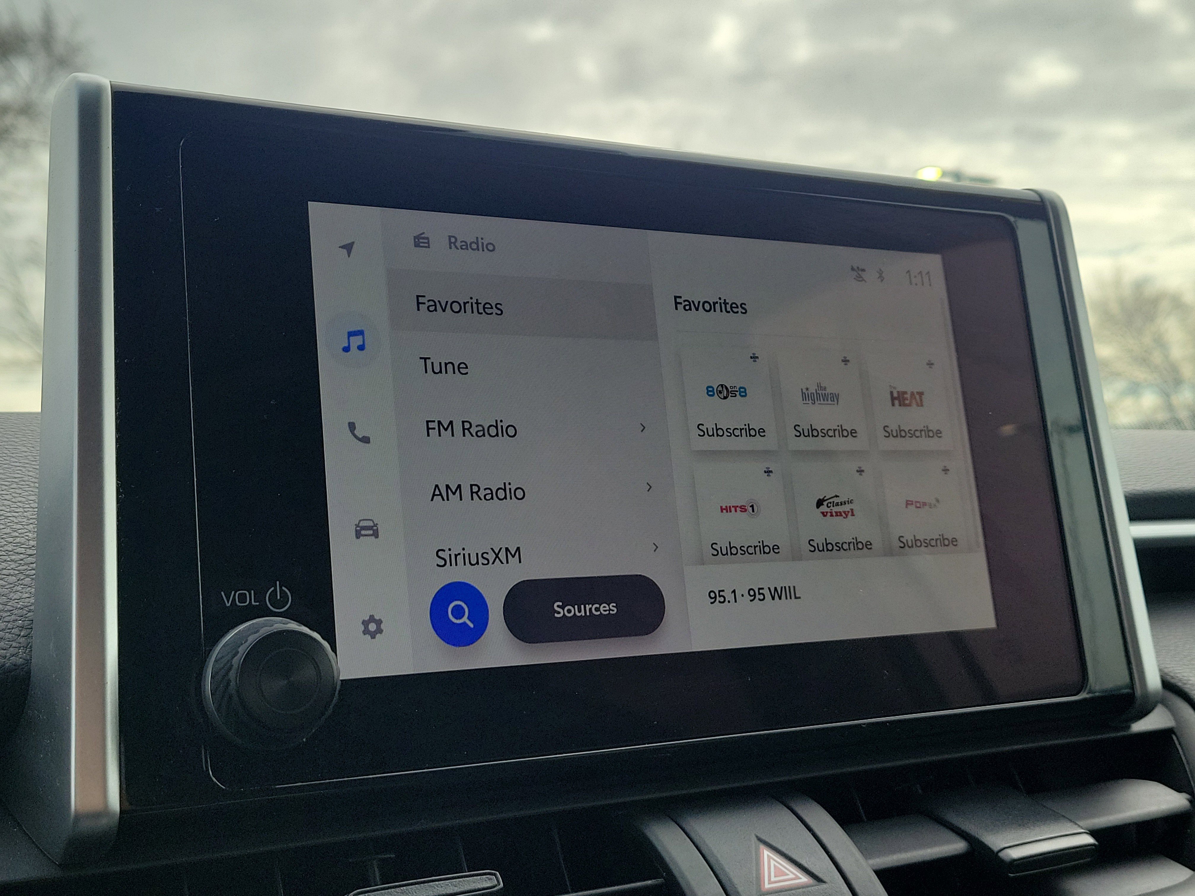 Used 2024 Toyota RAV4 LE image 27