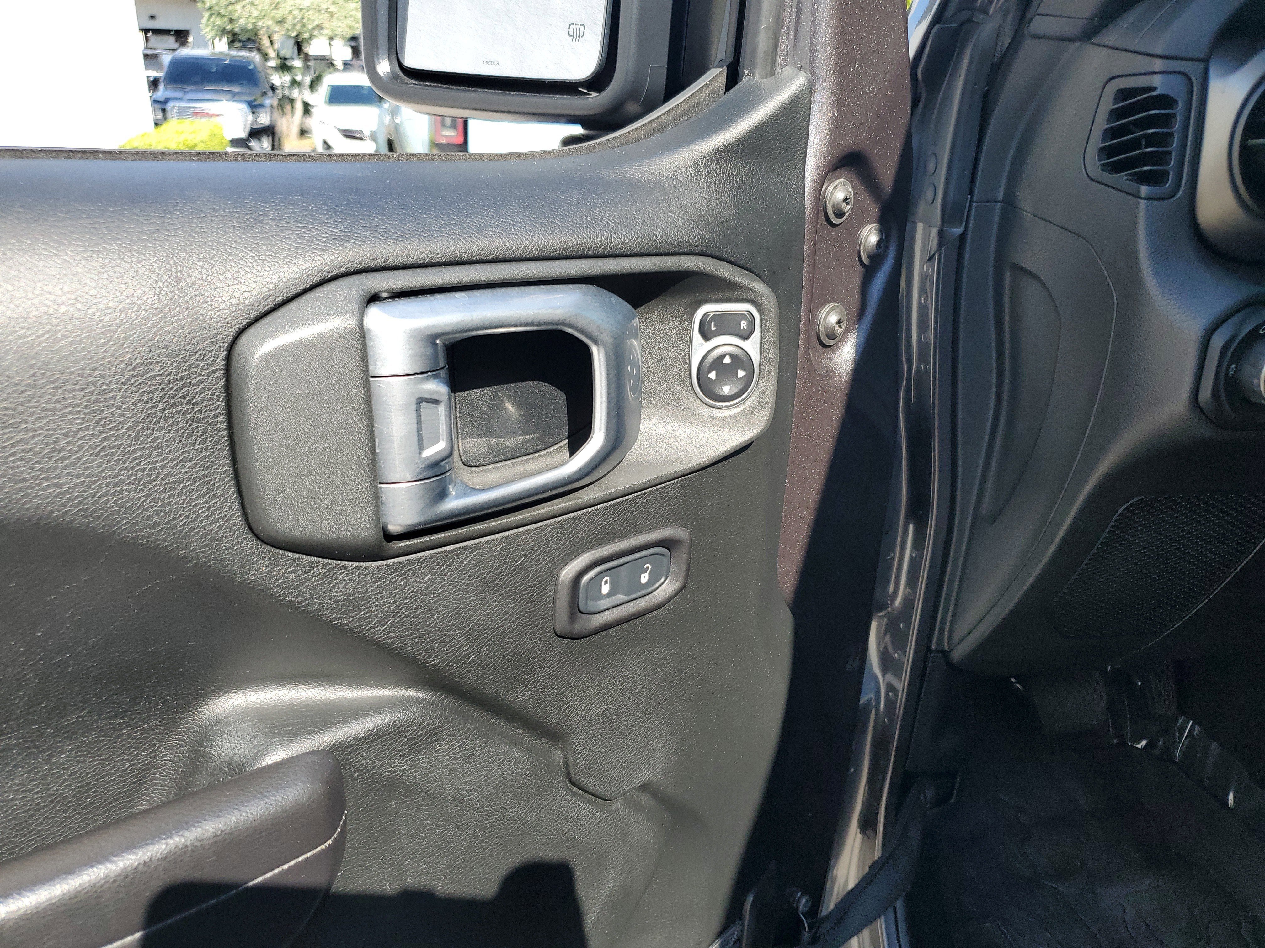 Used 2019 Jeep Wrangler Unlimited Sport S image 18