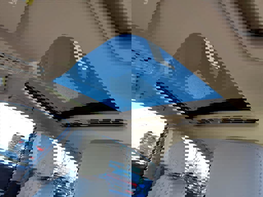 Used 2017 Audi A4 2.0T Premium Plus w/ Premium Plus Package image 14