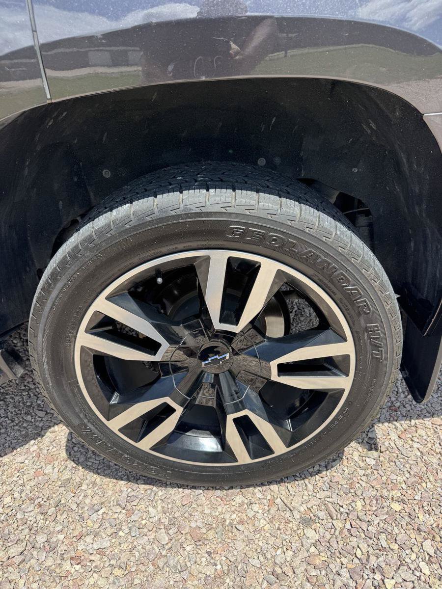 Used 2018 Chevrolet Tahoe Premier RWD image 23