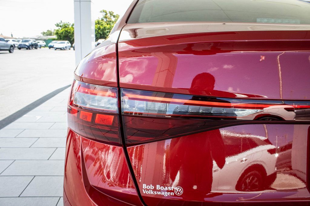 New 2025 Volkswagen Jetta SE image 13