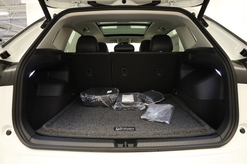 New 2026 Volkswagen Tiguan SE AWD/4WD image 35