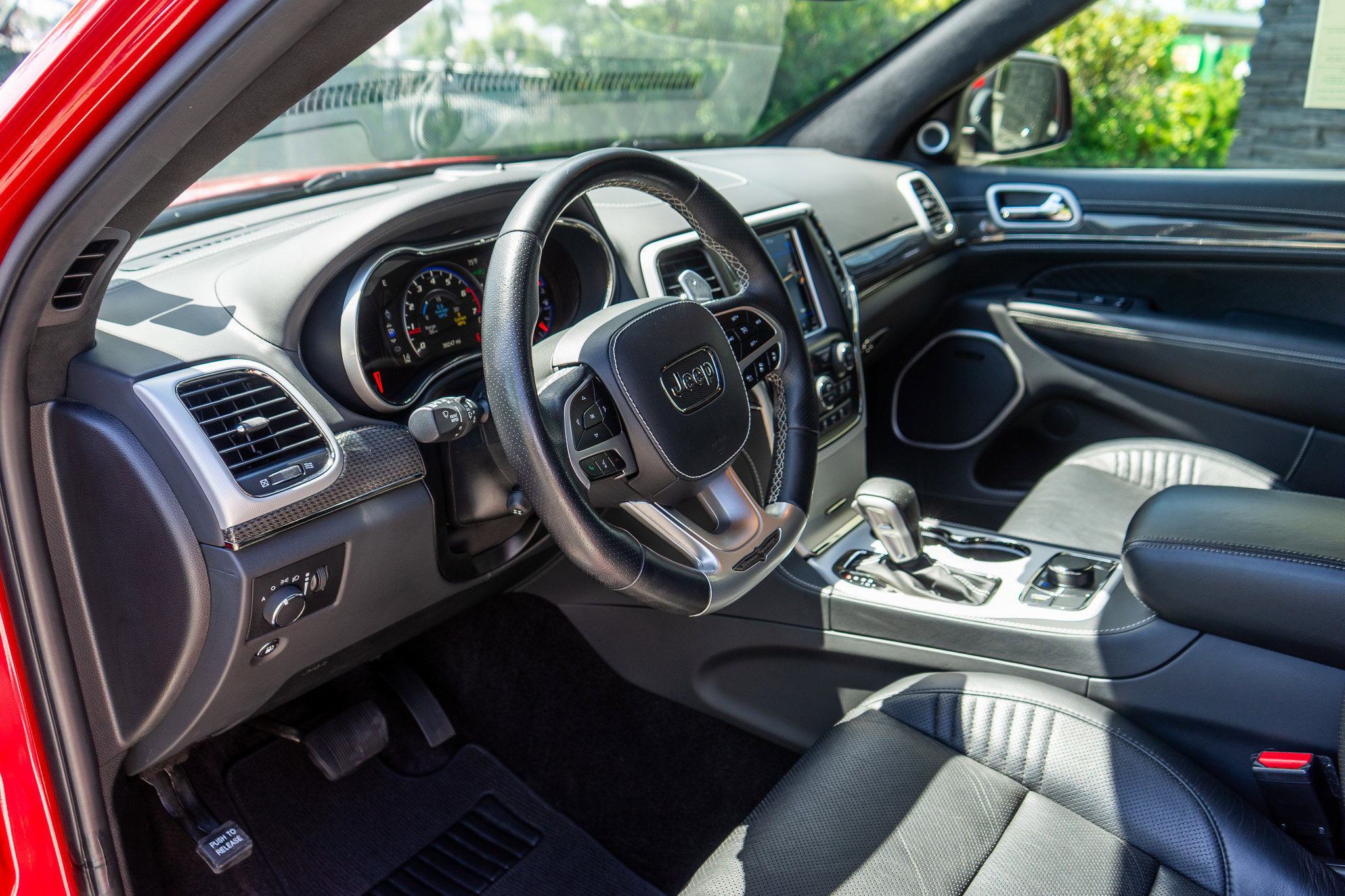 Used 2018 Jeep Grand Cherokee Trackhawk image 9