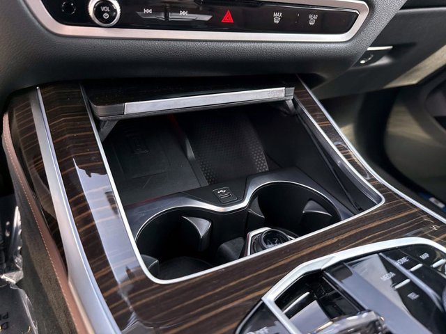 Certified 2026 BMW X7 xDrive40i AWD/4WD image 33