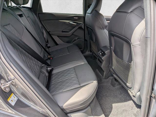 Certified 2025 Audi SQ6 e-tron Prestige w/ Black Optic Package AWD/4WD image 23