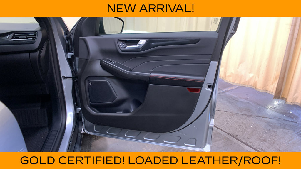 Certified 2024 Ford Escape ST-Line Elite w/ Premium Technology Package AWD/4WD image 10