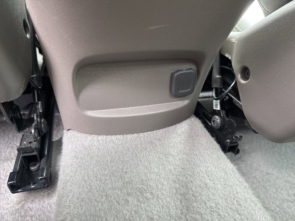 Used 2025 Chevrolet Malibu LT image 37