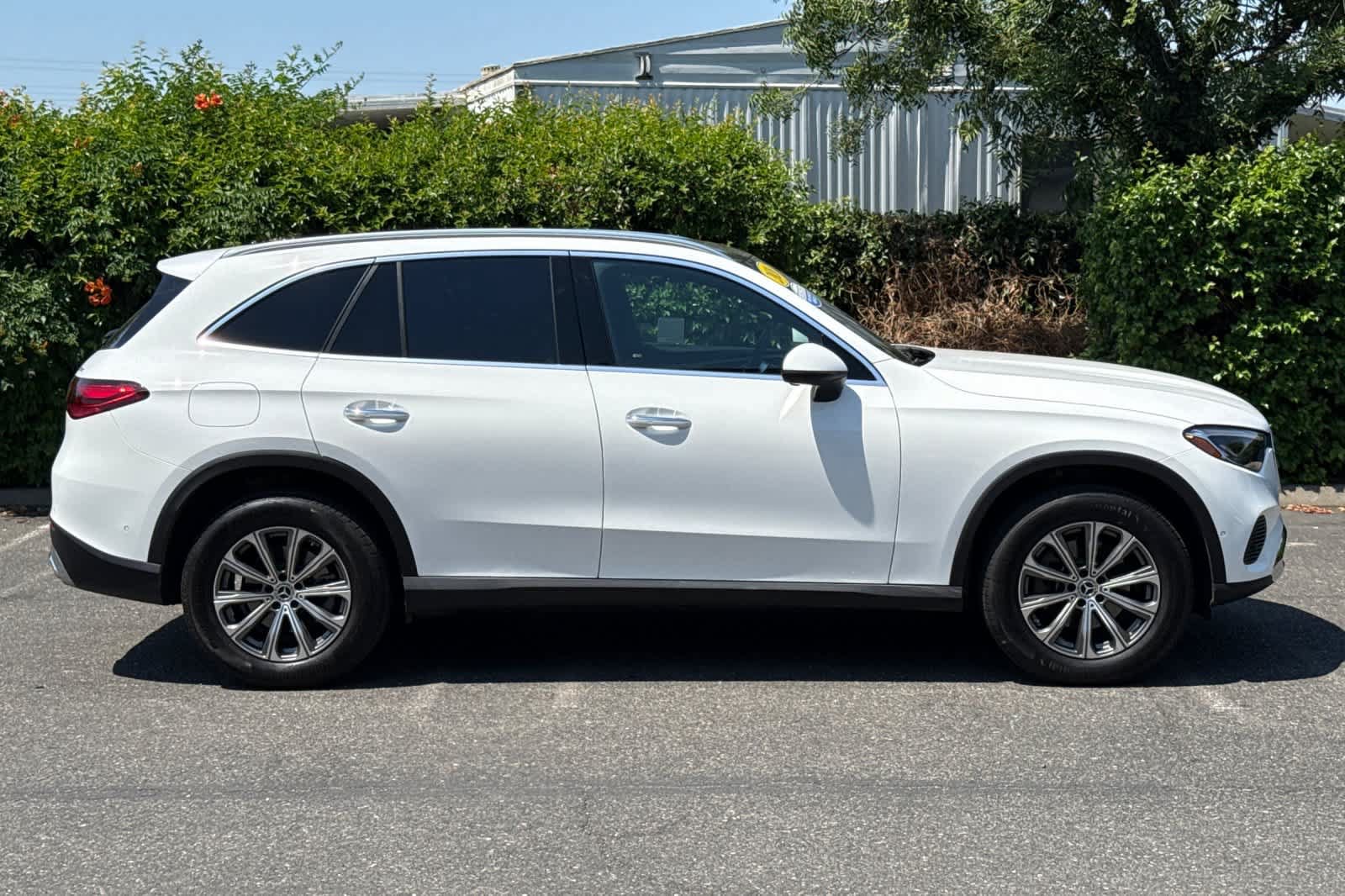 Certified 2026 Mercedes-Benz GLC 300 4MATIC image 2
